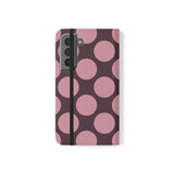 Samsung Galaxy S22 vegānas ādas maciņš - Pink Plum Polka Dot dizains